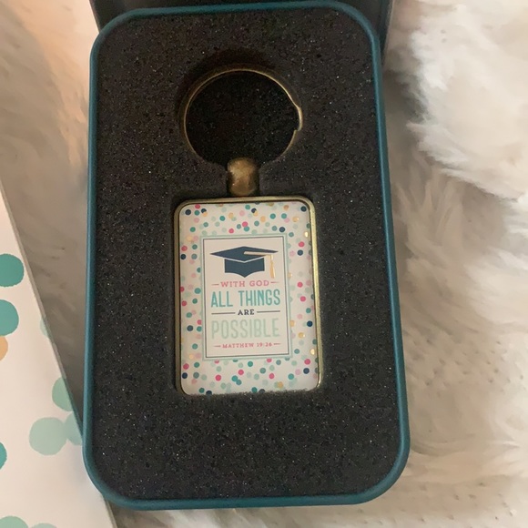 Congrats Grad gift bags & keyrings - Picture 2 of 3